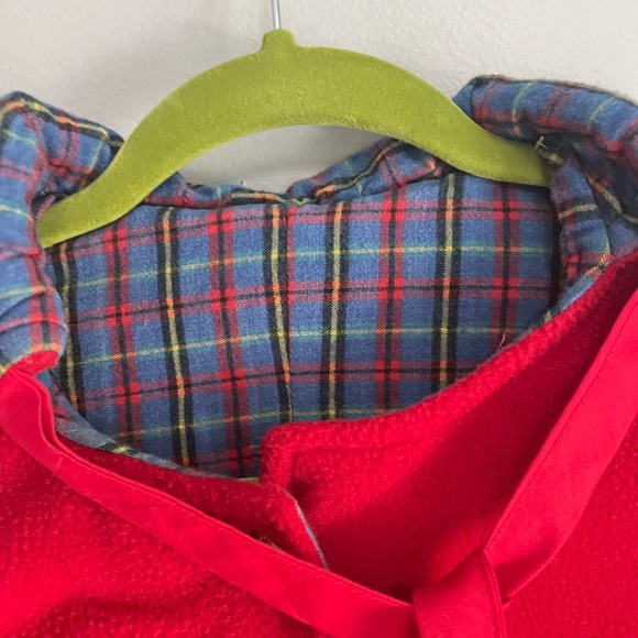 precious girls CAPE, red, fleece, flannel lined. - Picture 2 of 9